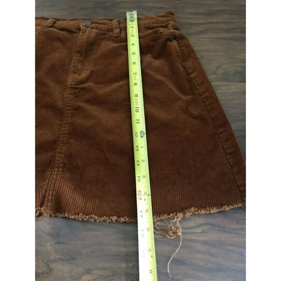 Blank NYC Atlas Skirt Women's Brown Corduroy A-Line mini Skirt Size 31 - Picture 6 of 8